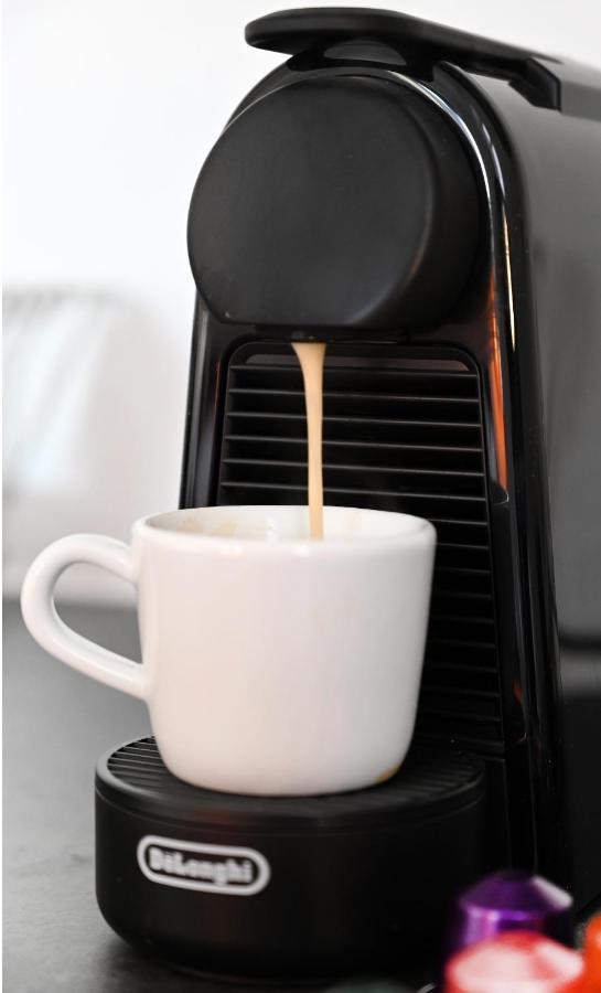 Gemuetliches Appartement Mit Netflix, Nespresso Und Boxspringbett Augsburg Luaran gambar
